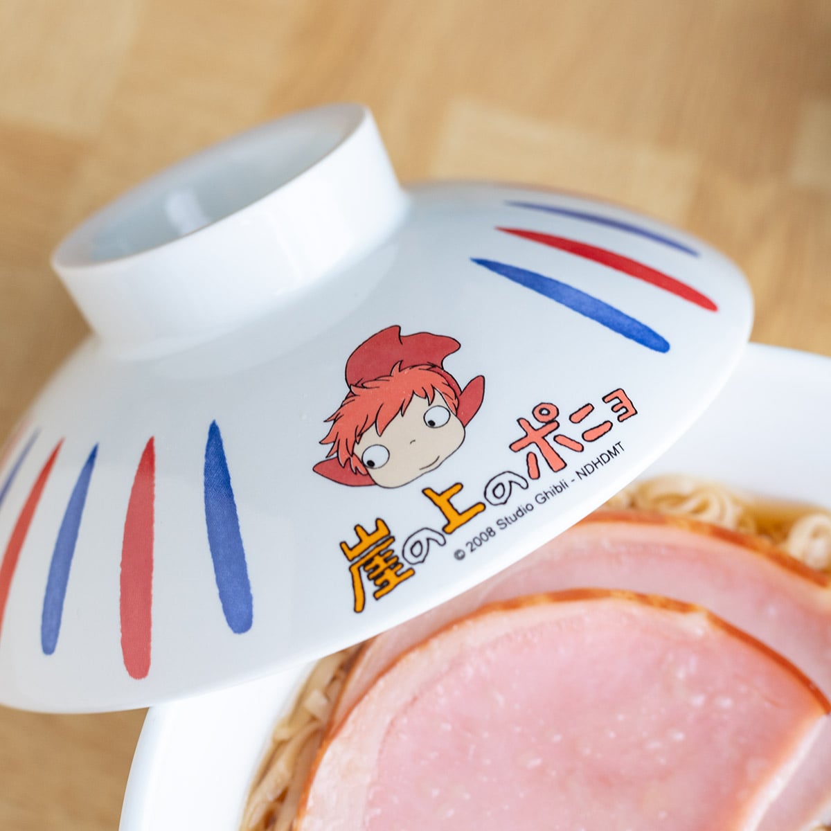 Ponyo on the cliff bowl with lid