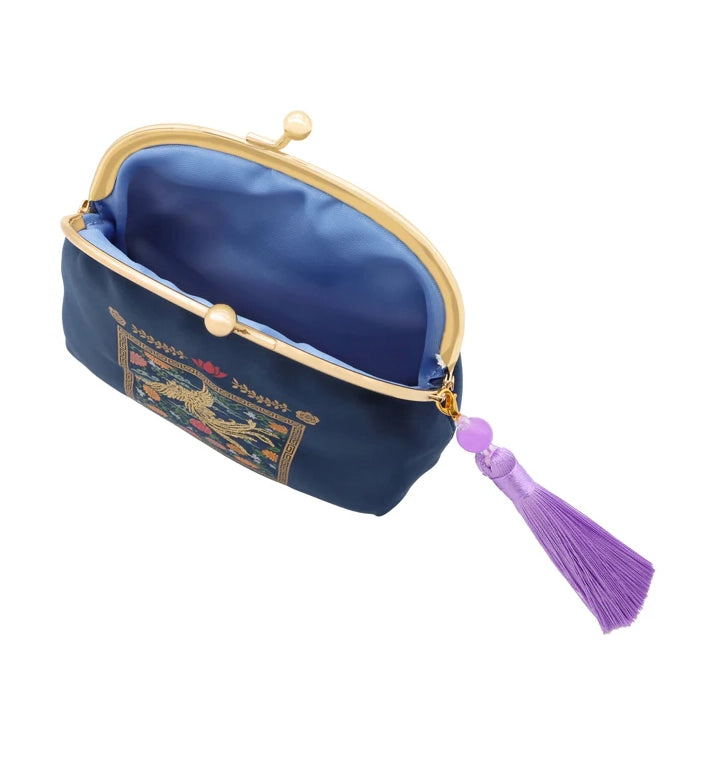 USJ The Apothecary Diaries pouch