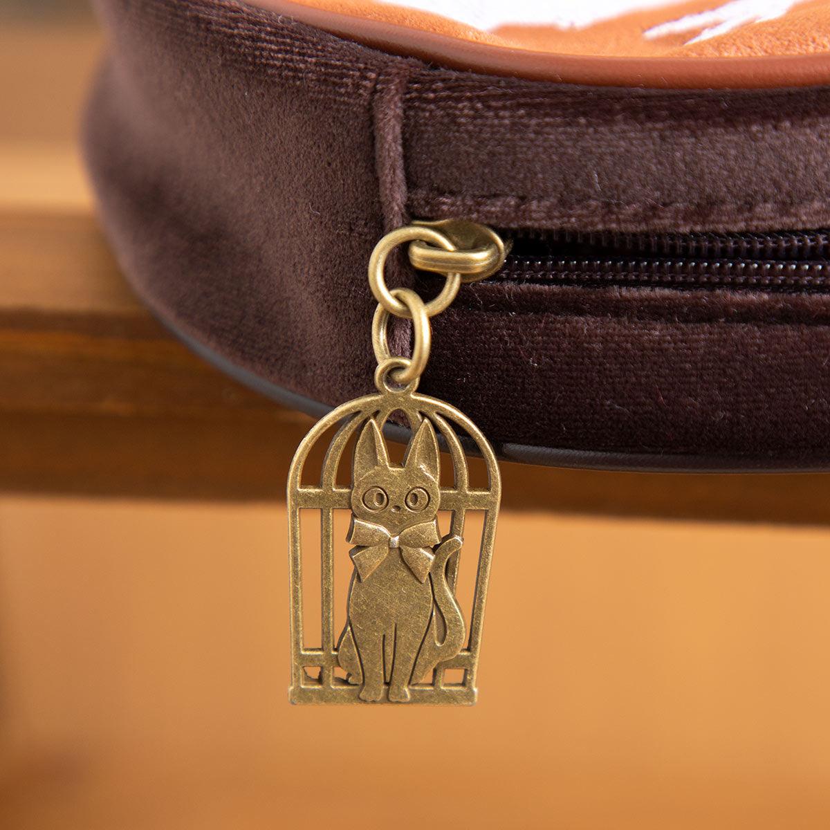 Kiki's Delivery Service Pouch L - Studio Ghibli