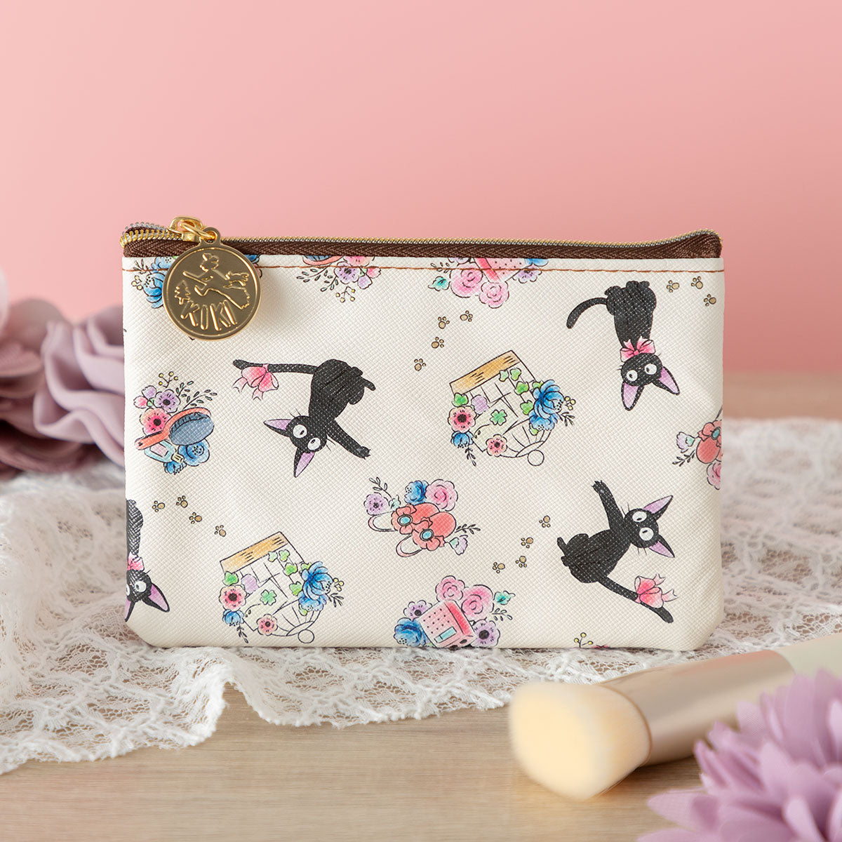 Kiki's delivery service flower series tissue pouch