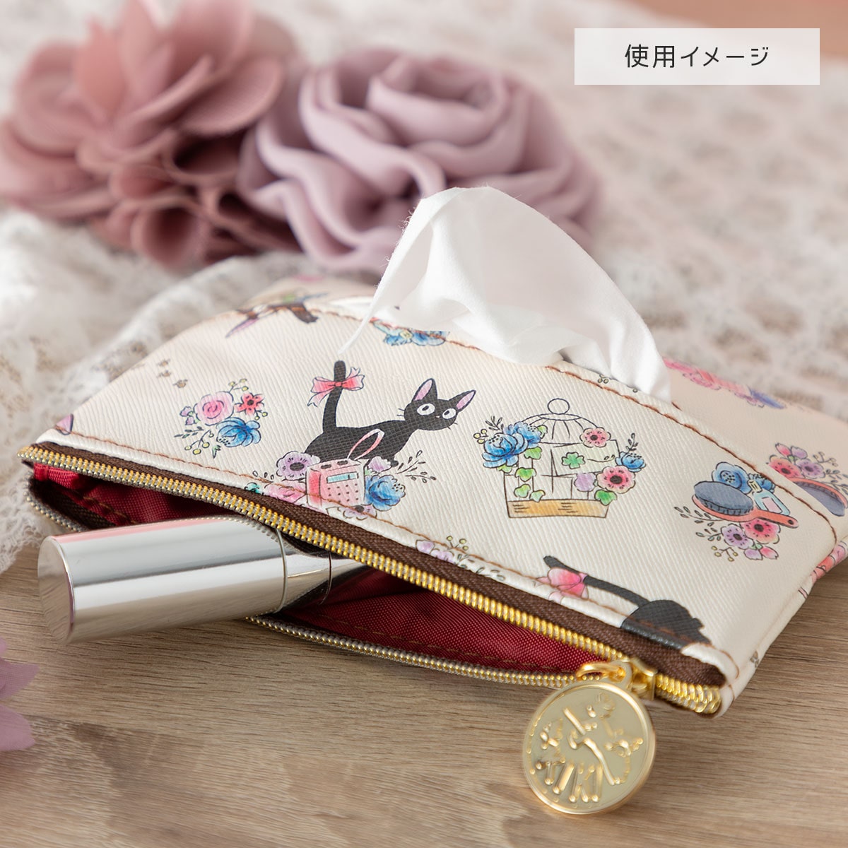 Kiki's delivery service flower series tissue pouch