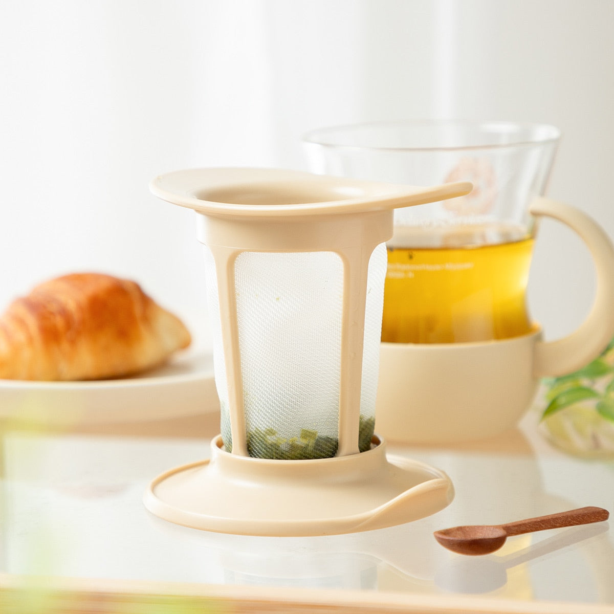 Kiki's Delivery Service Tea Mug