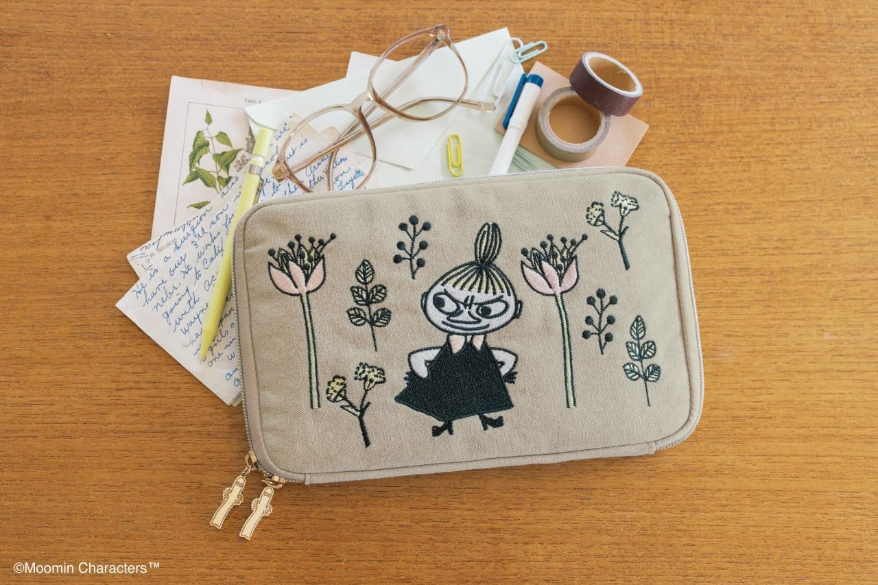 MOOMIN Organizing Multi-Usable Pouch BOOK -  Little My