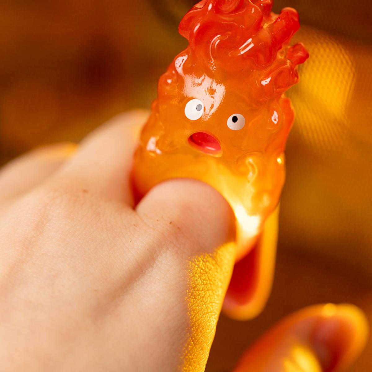 Howl's Moving Castle Calcifer KAZARING - single blind box